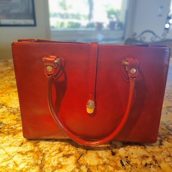 Valentina genuine red leather bag, made in Italy. Beautiful pre-owned purse. - Picture 2 of 16